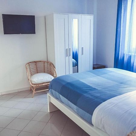 סנטה מריה קפואה וטרה L'Oasi B&B חדר תמונה